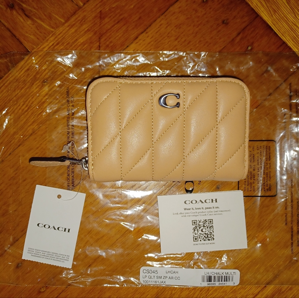 COACH ZIP AROUND WALLET/CARD CASE IN BEIGE/TAN